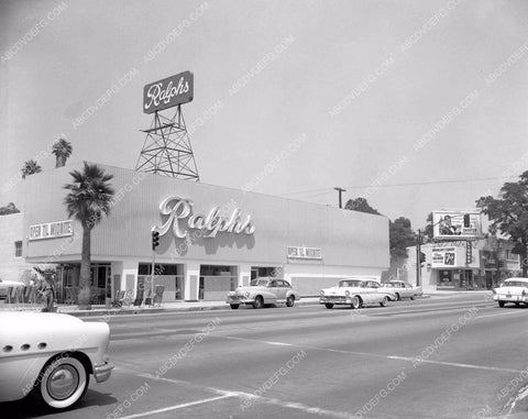 historic Los Angeles Hollywood Ralphs Supermarket opens 4b10-171