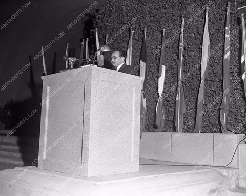 Edward G. Robinson at Memorial President Roosevelt Hollywood Bowl 4b10-267