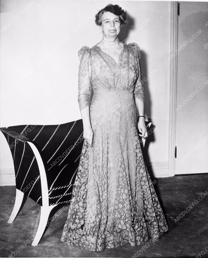 First Lady Eleanor Roosevelt in elegant dress 4b10-272 ABCDVDVIDEO First Lady Eleanor Roosevelt in elegant dress 4b10-272 ABCDVDVIDEO