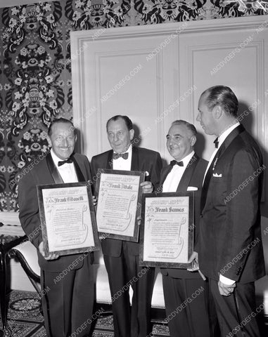 Frank Sennes gets Columbian Award for distinguished merit 4b10-395