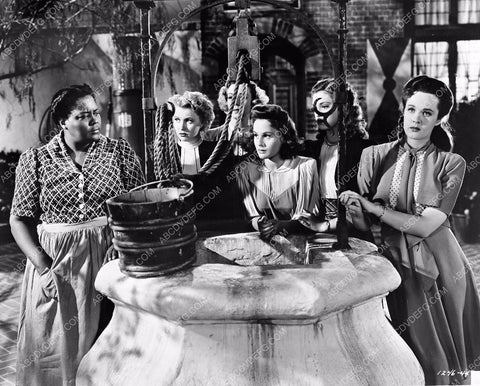 Kathryn Grayson Cecelia Parker Marsha Hunt film Seven Sweethearts 4b10-398