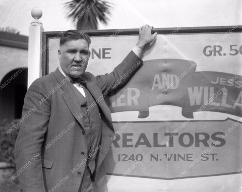 sports boxing Jess Willard starts realty company 4b10-483