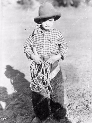 very young Frankie Darro in his cowboy dudds 4b10-568