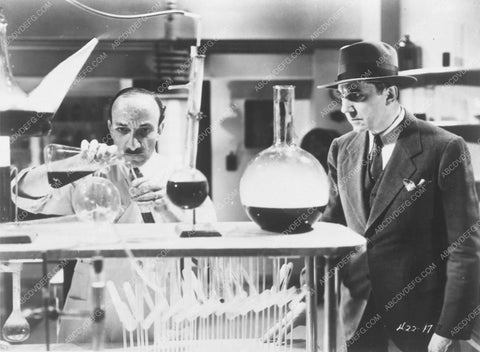 Bela Lugosi film serial S.O.S. Coast Guard 5077-20