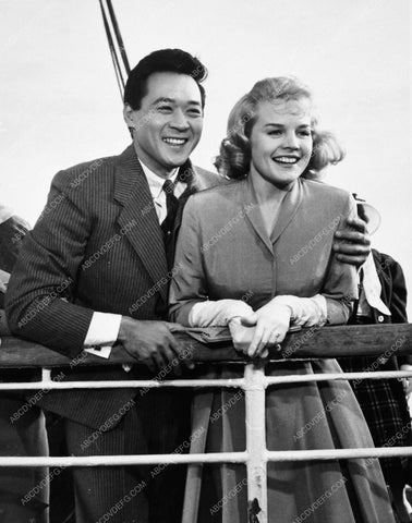 James Shigeta and Carroll Baker in Bridge to the Sun 5310-16