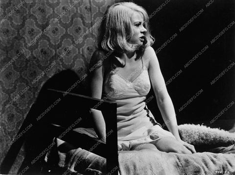 Sarah Miles in nightgown from Term of Trial 5388-07