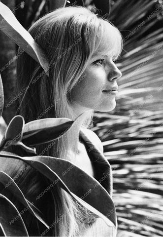 Marta Kristen profile portrait 5388-29