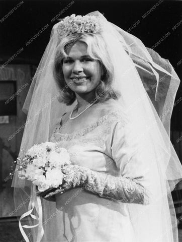 Loretta Switt in bridal gown from TV MASH 5388-33