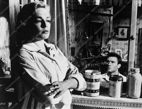 Laurence Harvey Simone Signoret Room At the Top 5454-36