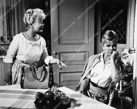 Doris Day film Please Don't Eat the Daisies 5475-10