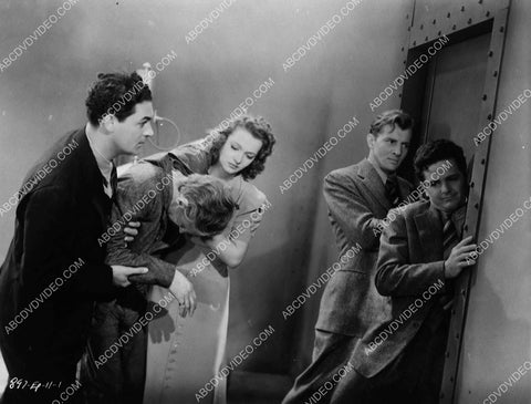 David Sharpe Carole Landis Bruce Bennett Charles Quigley serial film Daredevils of the Red Circle 5481-04