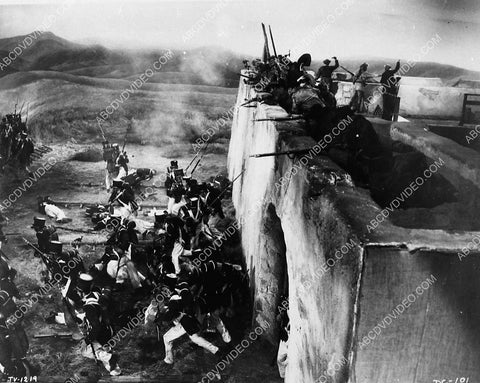 Fess Parker The Alamo battle sequence film Davy Crockett 5481-19