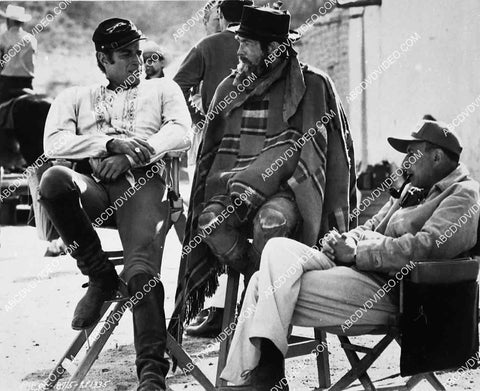candid Charlton Heston, James Coburn asst director maybe film Major Dundee 5588a-014