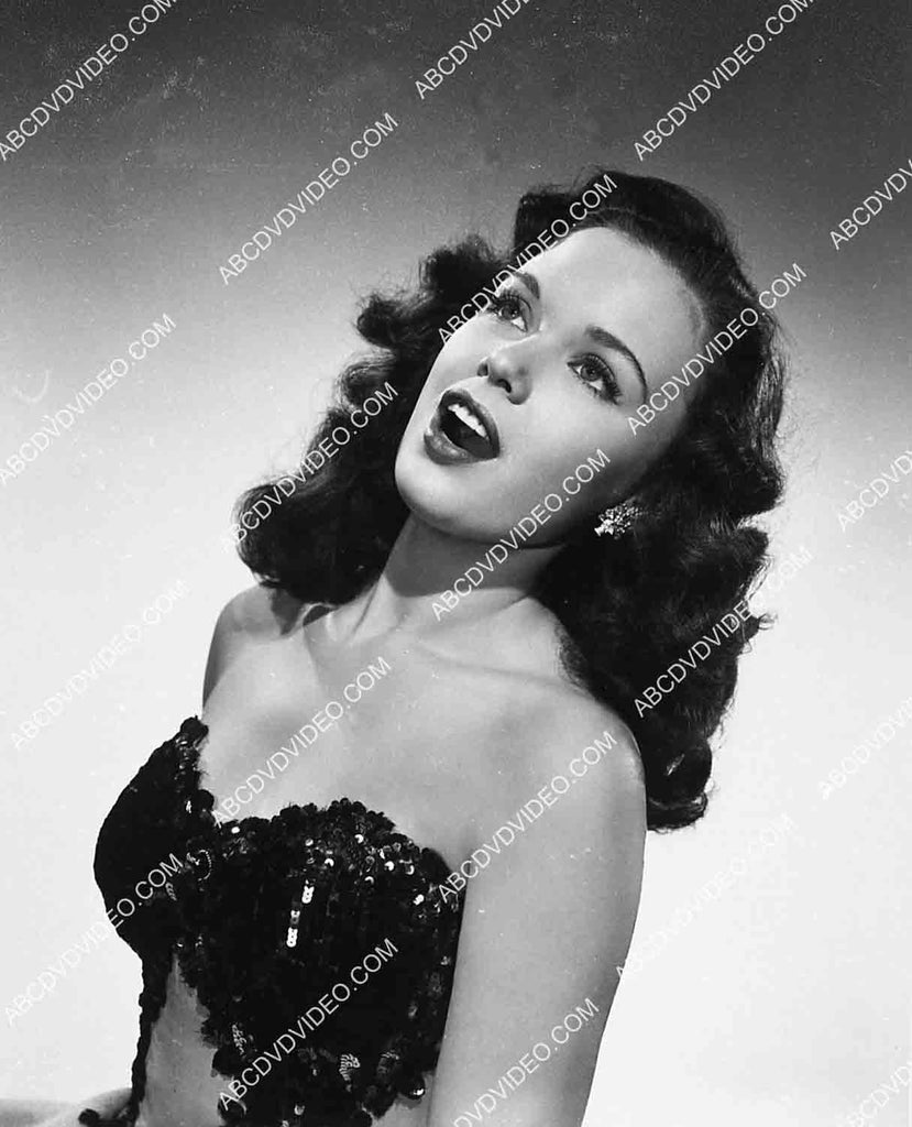 beautiful Gloria Jean portrait 5596-013 – ABCDVDVIDEO