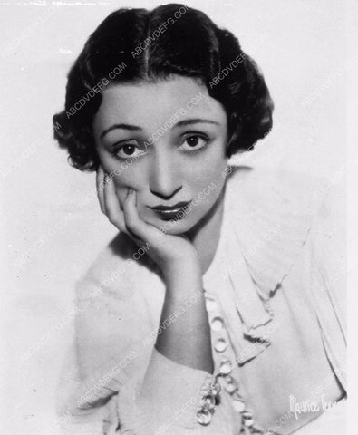 funny lady Molly Picon portrait 5598-30