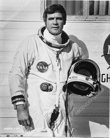 astronaut Lee Majors TV The Six Million Dollar Man 5611a-04