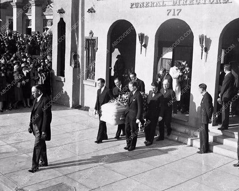 Barbara La Marr funeral attended by Bert Lytell and others 5715-30