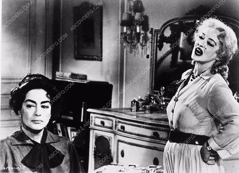 Joan Crawford Bette Davis film Whatever Happened to Baby Jane 5765a-09