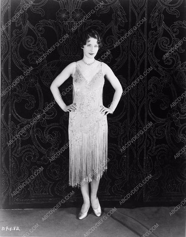 beautiful Norma Shearer in her new dress 5765a-16