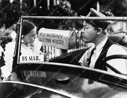 Natalie Wood getting the mail in Driftwood 5950-30