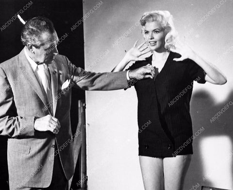 Jayne Mansfield getting fitted for a very short sweater 5956-14