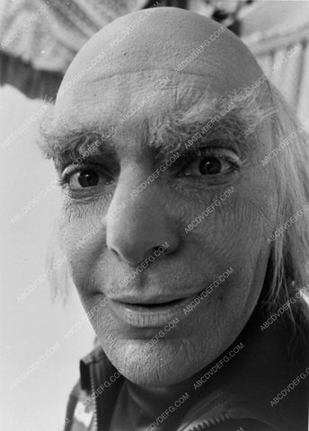 unknown actor TV Quark 5989-18