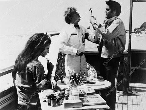 Elvis Presley Michele Carey Sterling Holloway film Live a Little Love a Little 6022-10