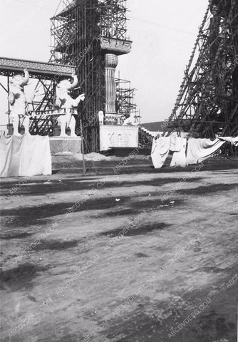 great set shot for silent film Intolerance 6035-10