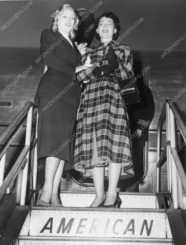 Miroslava and friend arrive in Los Angeles on American Airlines 6035-26