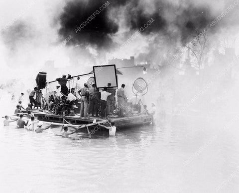 battling the fire sequence film In Old Chicago 6038-10