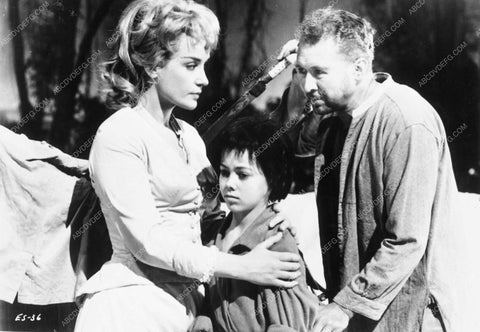 East of Sudan Jenny Agutter, Anthony Quayle, Sylvia Syms 6073-18