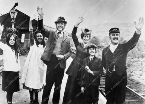The Railway Children Jenny Agutter Dinah Sheridan 6073-31