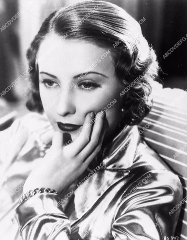 Barbara Stanwyck portrait 6103-31