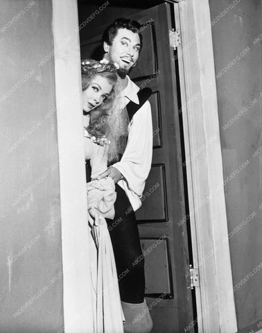 Kathryn Grayson Howard Keel behind the scenes Kiss Me Kate 6158-20