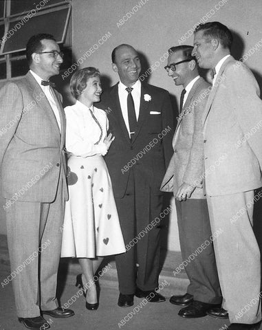 candid Jane Powell w a bunch of studio executives 6241-07