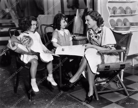 candid Janet Gaynor on set with the girls film Small Town Girl 6273-27