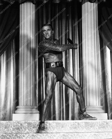 beefcake gladiator Kirk Douglas epic film Spartacus 6345-10