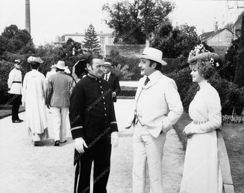 Peter Sellers Elke Sommer film The Prisoner of Zenda 6386-22