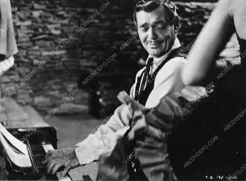 Clark Gable film A King and Four Queens 6486-30