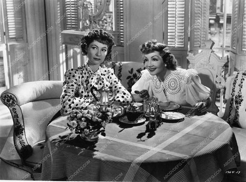 Claudette Colbert Ilka Chase film No Time for Love 6504-34