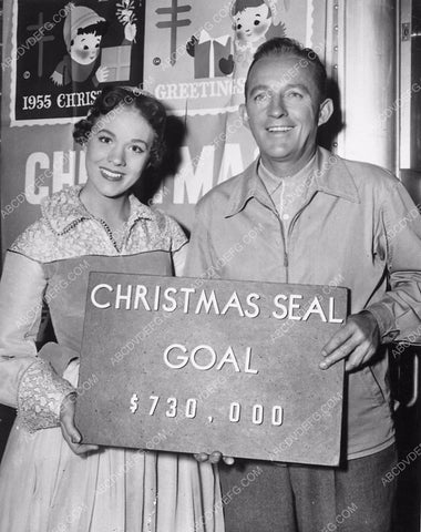 candid Julie Andrews Bing Crosby raise $730,000.00 for Christmas charity 6556-07