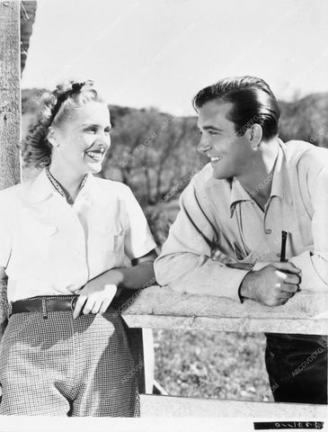 Brenda Joyce John Payne horse racing film Maryland 6572-21