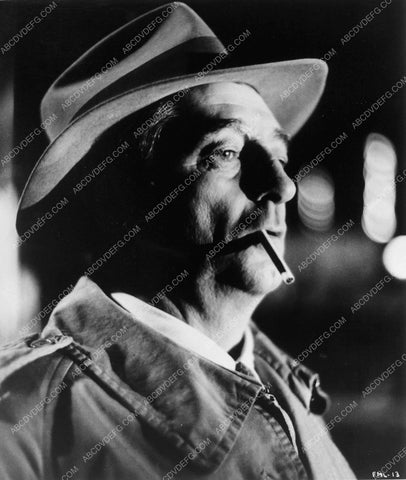Robert Mitchum in Farewell My Lovely classic shot 6600-03