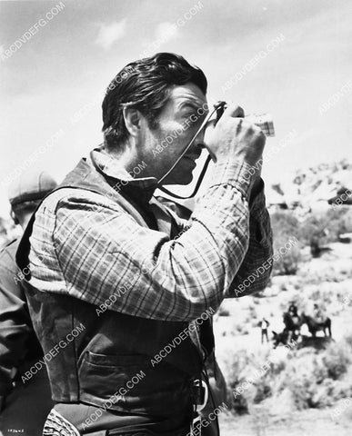 Robert Taylor taking pictures w his camera on location film The Last Hunt 6629-08