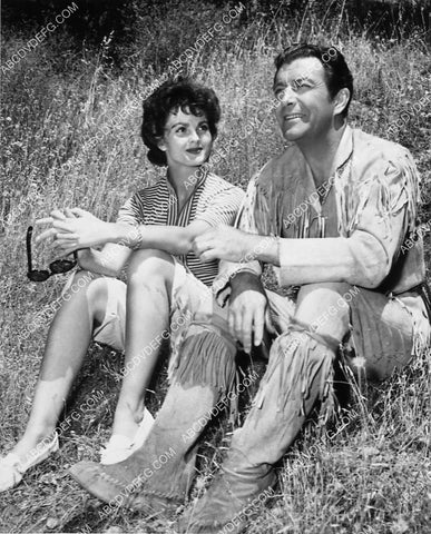 Robert Taylor and Ursula Thiess 6629-29