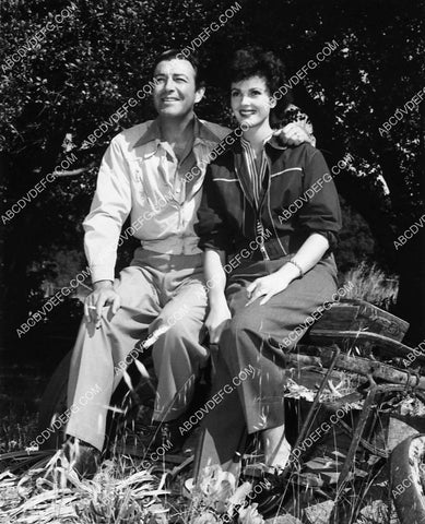 Robert Taylor and Ursula Thiess 6629-30