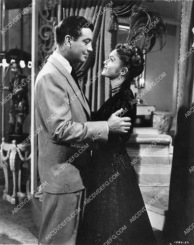 Robert Taylor Debbie Reynolds film I Love Melvin 6632-07