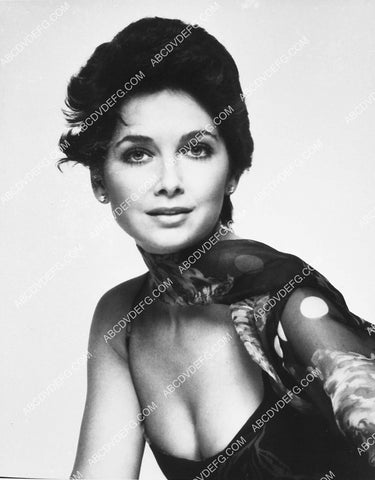 beautiful Suzanne Pleshette portrait 6640-13