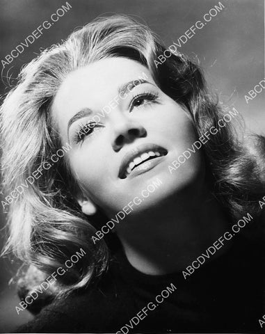 beautiful Jane Fonda portrait 6696-31