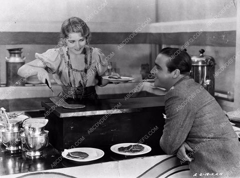 Vilma Banky James Hall enjoy some pancakes silent film This Is Heaven 6738-21